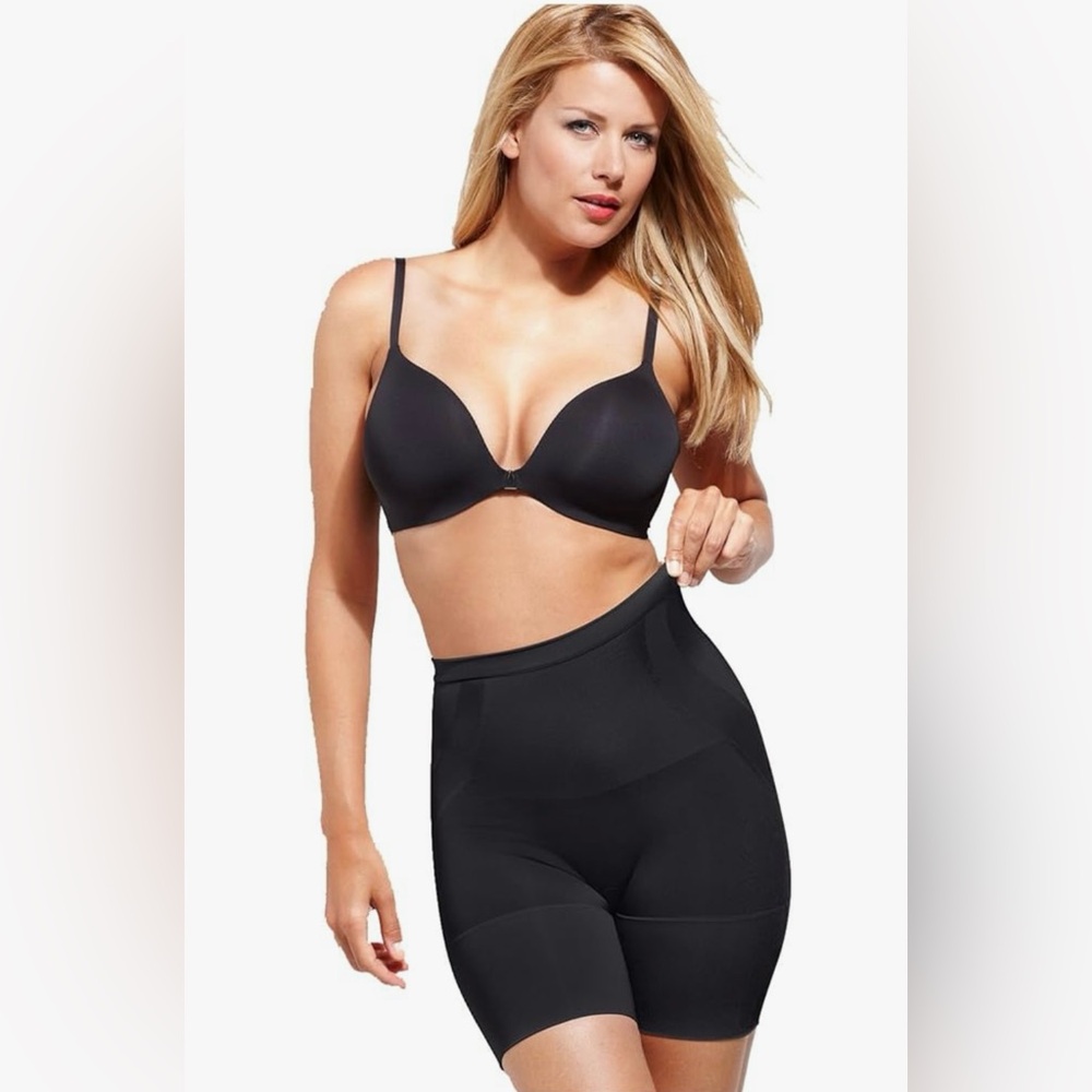 NWOT SPANX Star Power Black Light Control Mid-Thigh Slimmer Size‎ C (Medium)